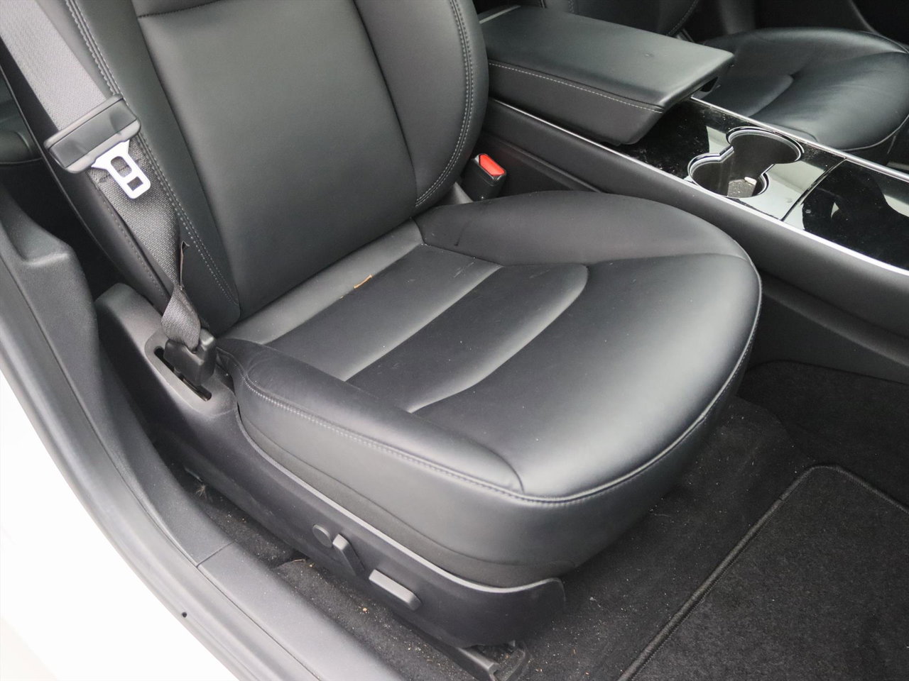 Tesla Model 3 Long-Range AWD 351pk 75 kWh 89.8% SoH [ AUTOPILOT+19 INCH+PREMIUM AUDIO ] 19