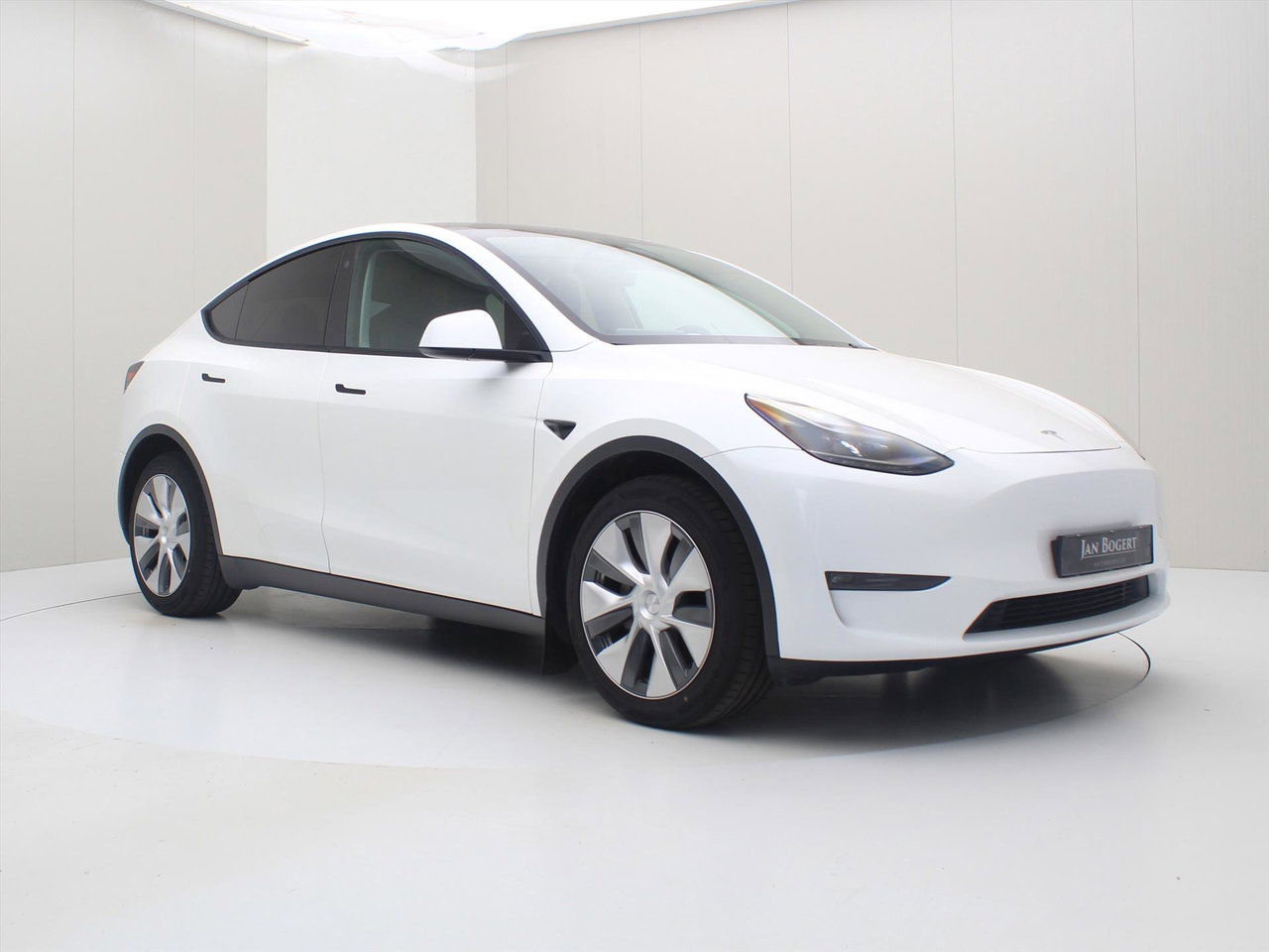 Tesla Model Y Long Range AWD 75kWh 351pk 93.1% SoH AMD RYZEN [ AUTOPILOT+19 INCH+PREMIUM AUDIO ] 4