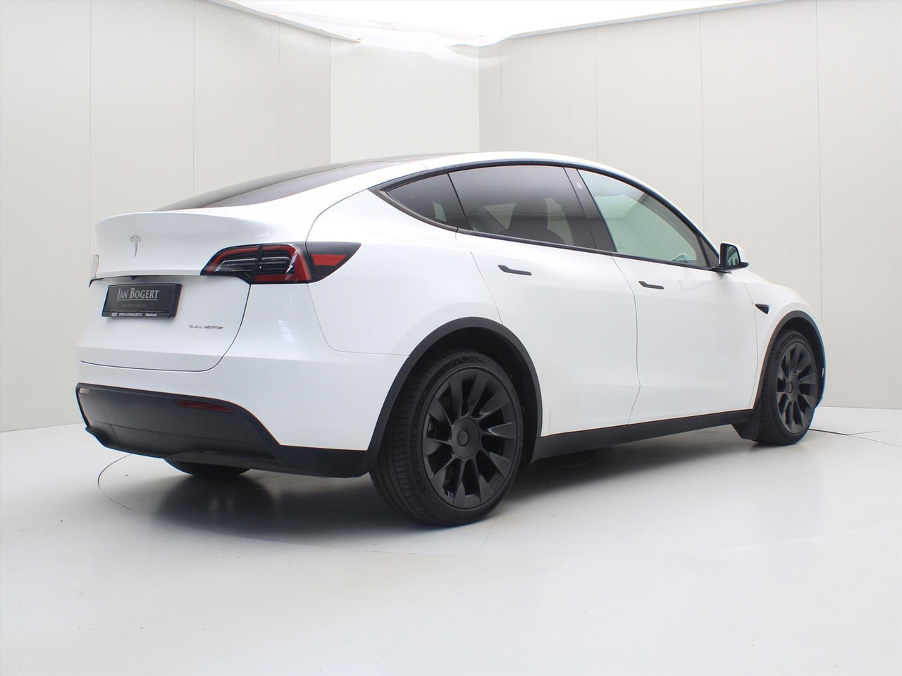 Tesla Model Y Long Range AWD 75kWh 351pk 93% SoH AMD RYZEN [ AUTOPILOT+20 INCH+PREMIUM AUDIO ] 3