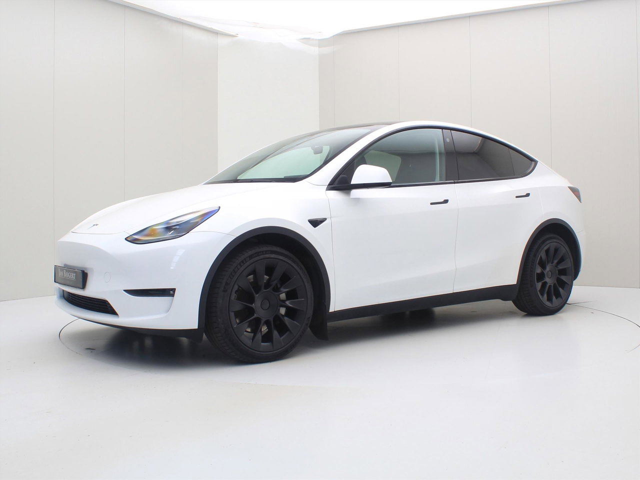 Tesla Model Y Long Range AWD 75kWh 351pk 93% SoH AMD RYZEN [ AUTOPILOT+20 INCH+PREMIUM AUDIO ] 8