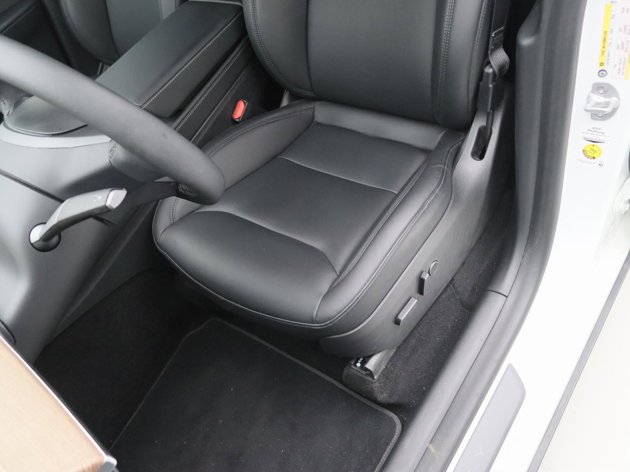 Tesla Model Y Long Range AWD 75kWh 351pk 93% SoH AMD RYZEN [ AUTOPILOT+20 INCH+PREMIUM AUDIO ] 26