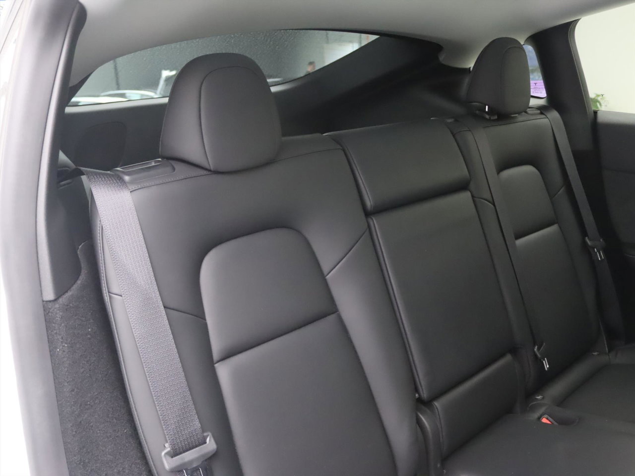 Tesla Model Y Long Range AWD 75kWh 351pk 93% SoH AMD RYZEN [ AUTOPILOT+20 INCH+PREMIUM AUDIO ] 17