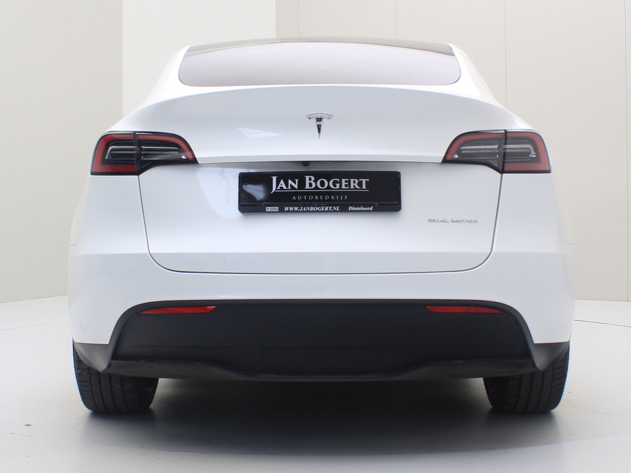 Tesla Model Y Long Range AWD 75kWh 351pk 93% SoH AMD RYZEN [ AUTOPILOT+20 INCH+PREMIUM AUDIO ] 7