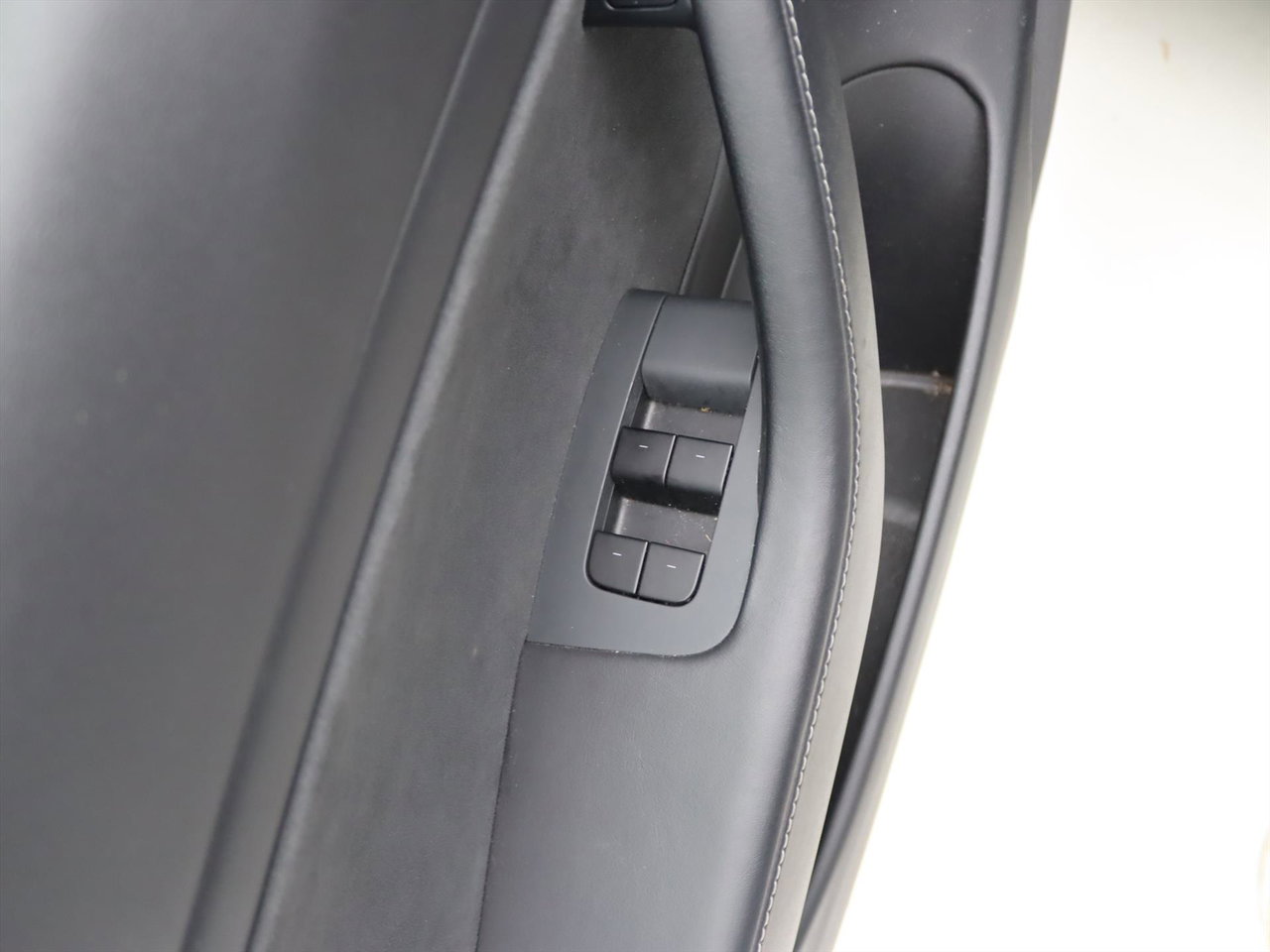Tesla Model 3 Long-Range AWD 351pk 75 kWh 90.1% SoH FACELIFT [ WARMTEPOMP+AUTOPILOT+19 INCH ] 24