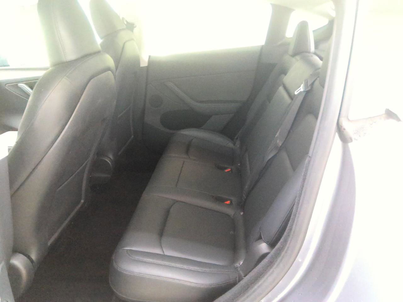 Tesla Model Y Standard RWD Plus 351pk 94.5% SoH [ TREKHAAK+LFP ACCU+AUTOPILOT+20 INCH+PREMIUM AUDIO ] 9
