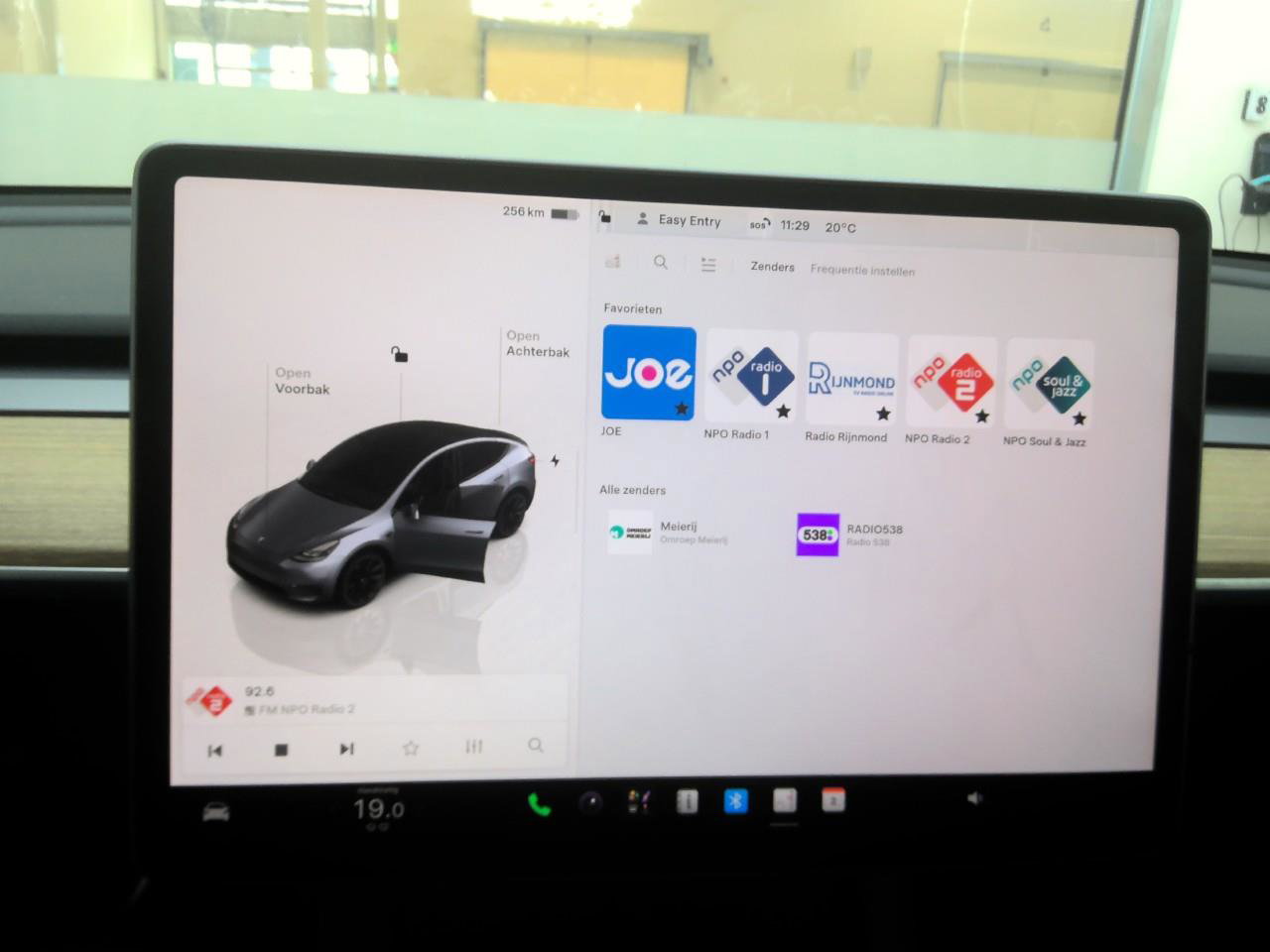 Tesla Model Y Standard RWD Plus 351pk 94.5% SoH [ TREKHAAK+LFP ACCU+AUTOPILOT+20 INCH+PREMIUM AUDIO ] 20