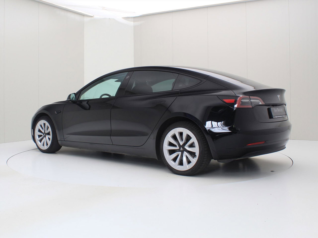 Tesla Model 3 Long-Range AWD 351pk 75 kWh UPGRADE [ RYZEN AMD+WARMTEPOMP+AUTOPILOT ] 3