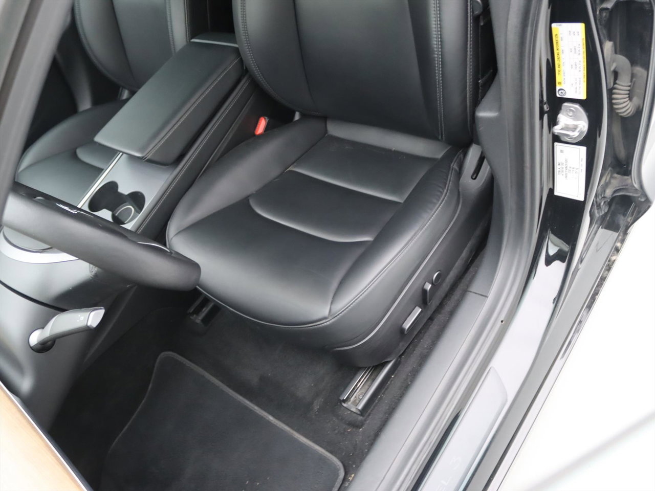 Tesla Model 3 Long-Range AWD 351pk 75 kWh UPGRADE [ RYZEN AMD+WARMTEPOMP+AUTOPILOT ] 24