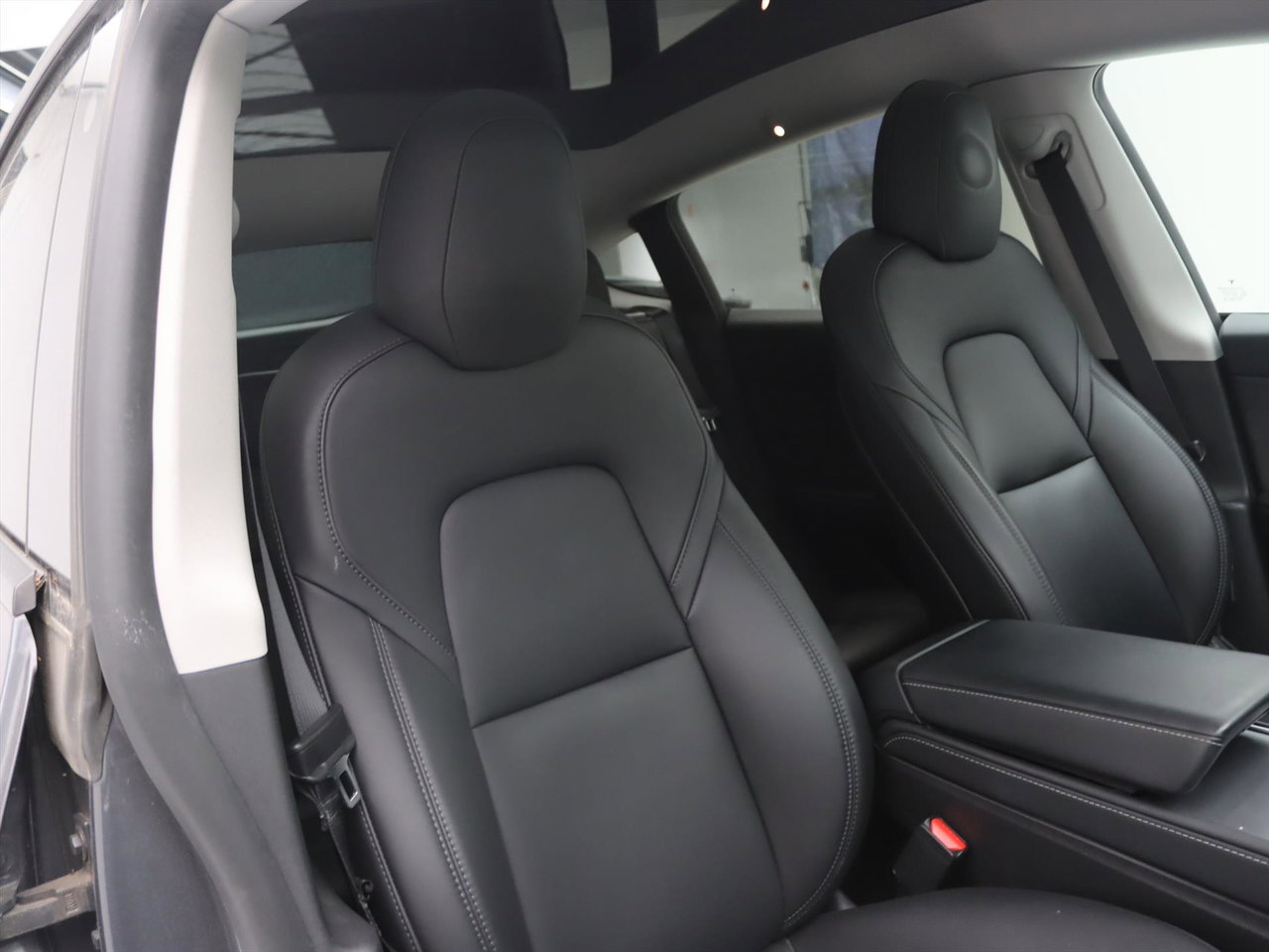 Tesla Model Y Long Range AWD 75kWh 358PK [ TREKHAAK+FSD+AUTOPILOT+PANO+LEDER+STOELVERWARMING ] 21