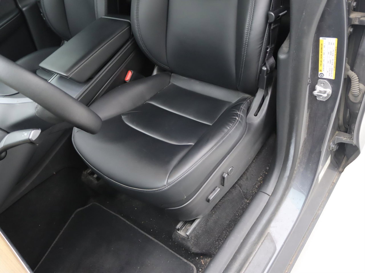 Tesla Model Y Long Range AWD 75kWh 358PK [ TREKHAAK+FSD+AUTOPILOT+PANO+LEDER+STOELVERWARMING ] 26