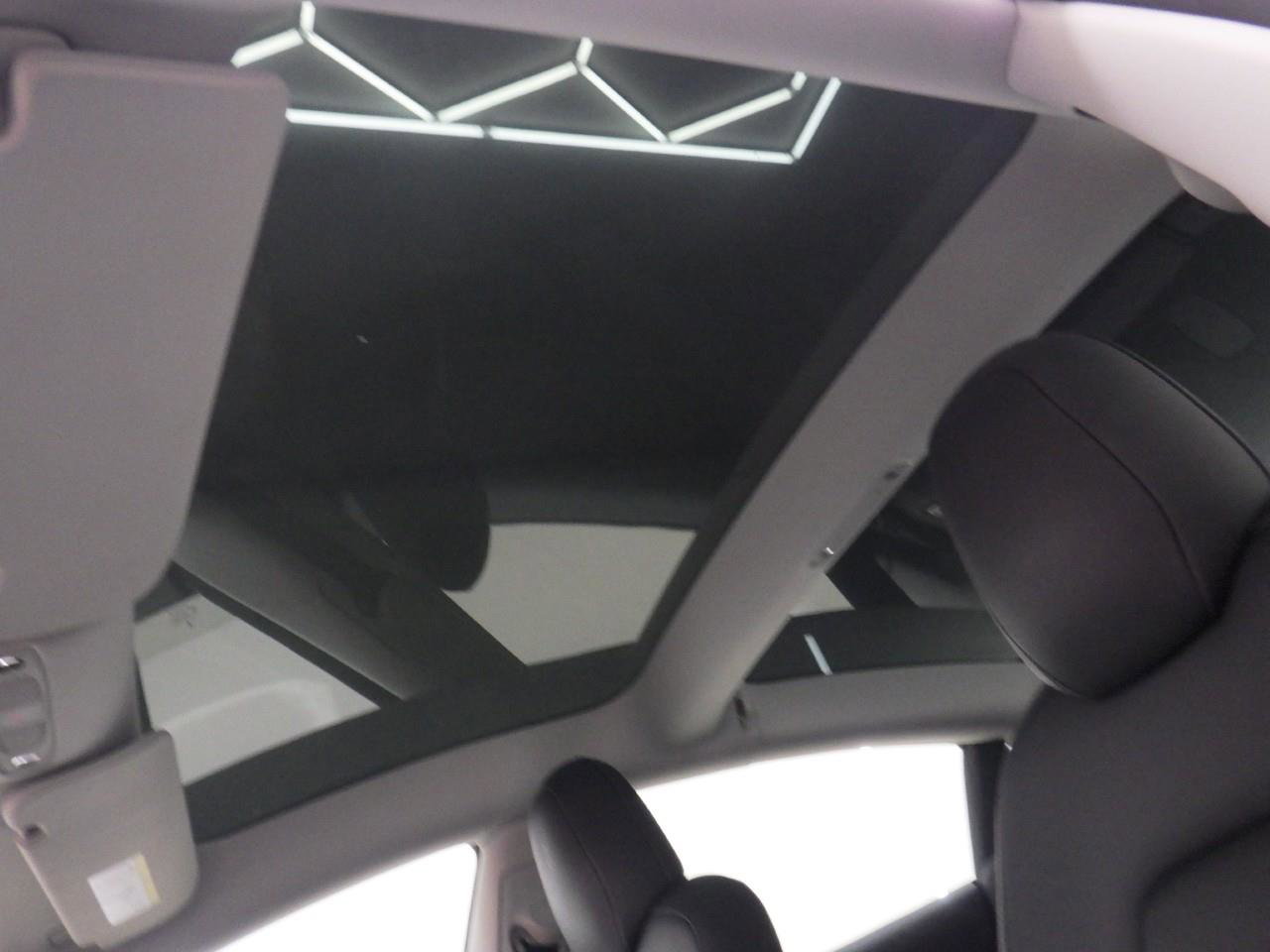 Tesla Model 3 Standard RWD Plus 95% SoH UPGRADE [ AMD RYZEN+LFP-ACCU+WARMTEPOMP+AUTOPILOT ] 17