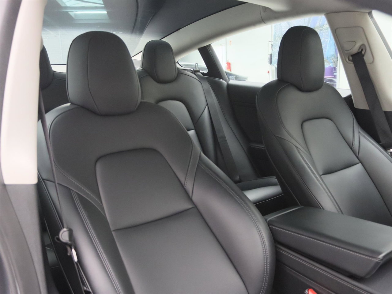 Tesla Model 3 Standard RWD Plus FACELIFT 90% SoH [ AMD RYZEN+WARMTEPOMP+AUTOPILOT+60 kWh+PREMIUM AUDIO ] 20