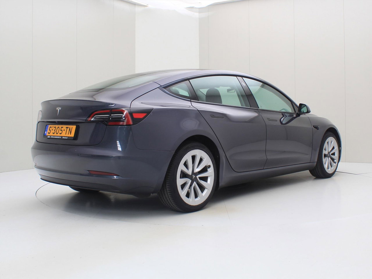 Tesla Model 3 Standard RWD Plus FACELIFT 90% SoH [ AMD RYZEN+WARMTEPOMP+AUTOPILOT+60 kWh+PREMIUM AUDIO ] 2