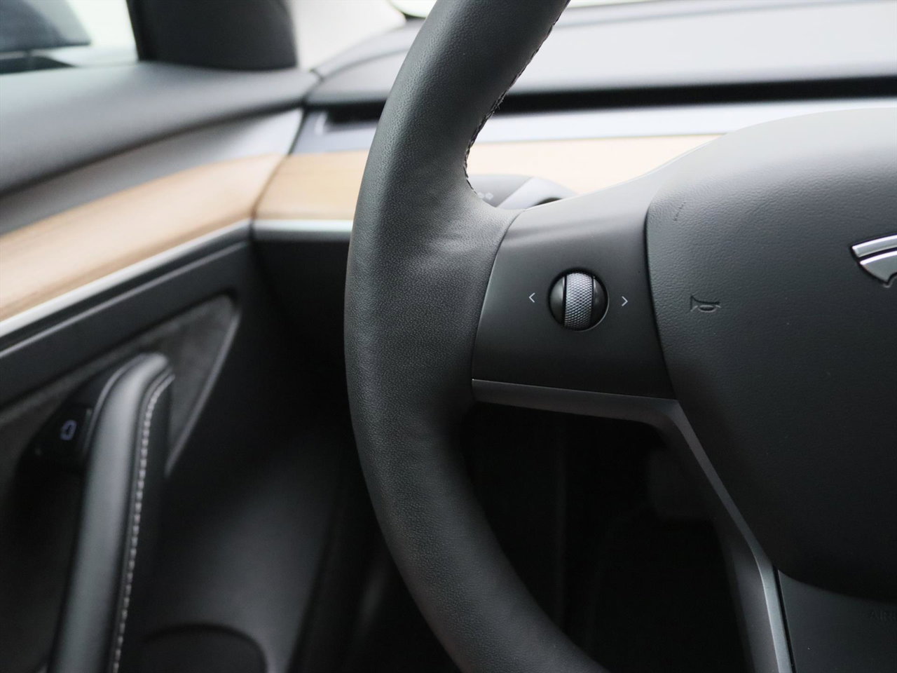 Tesla Model 3 Standard RWD Plus FACELIFT 90% SoH [ AMD RYZEN+WARMTEPOMP+AUTOPILOT+60 kWh+PREMIUM AUDIO ] 27