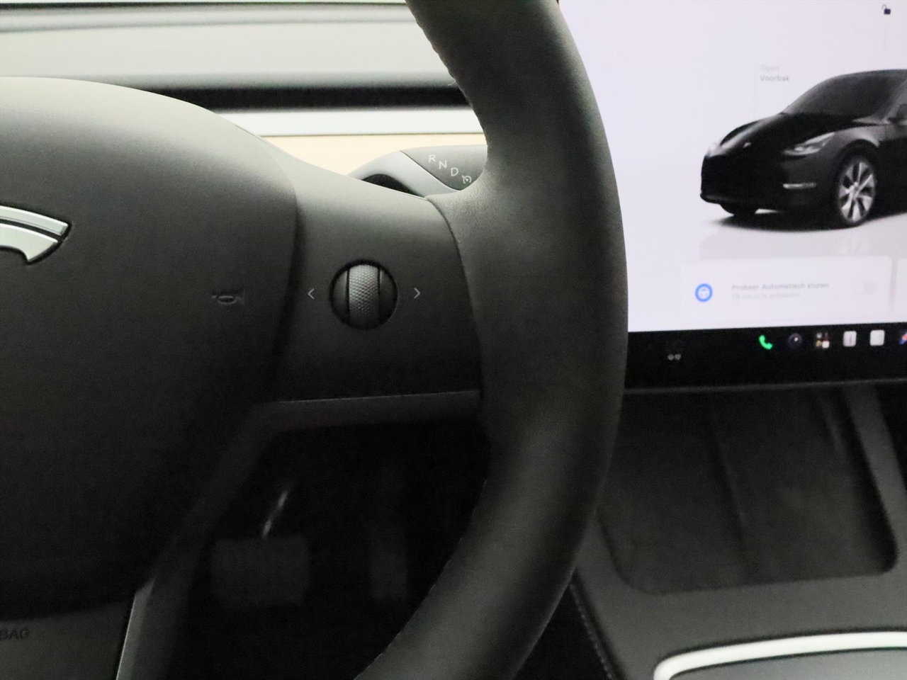 Tesla Model Y Long Range 345pk AWD 29