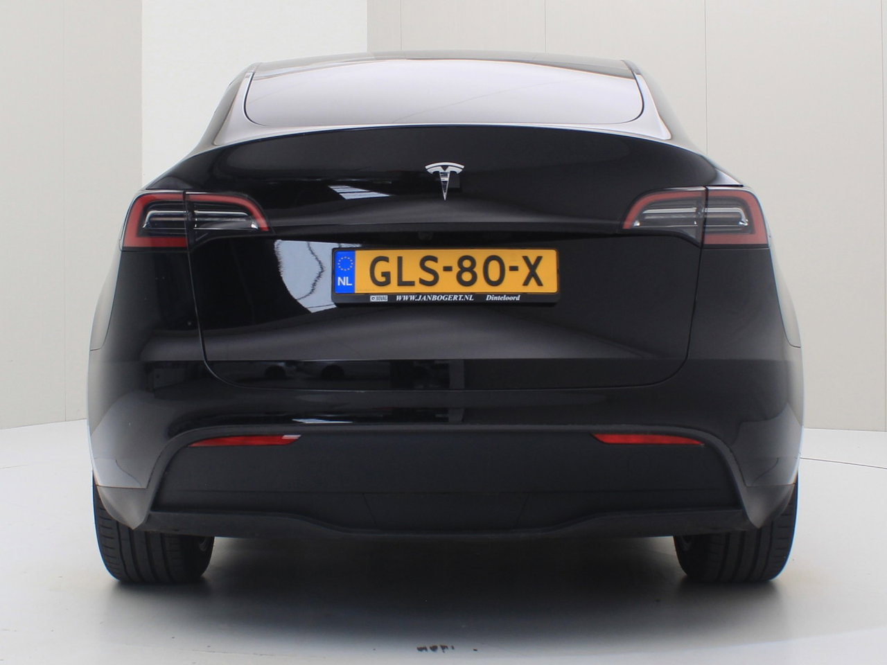 Tesla Model Y Standard RWD Plus 351pk 94,5% SoH [ HW4+LFP ACCU+AUTOPILOT+19 INCH+PREMIUM AUDIO ] 6