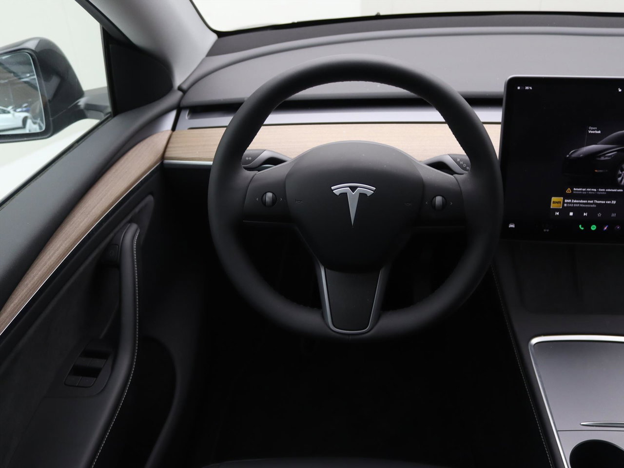 Tesla Model Y Standard RWD Plus 351pk 94,5% SoH [ HW4+LFP ACCU+AUTOPILOT+19 INCH+PREMIUM AUDIO ] 18
