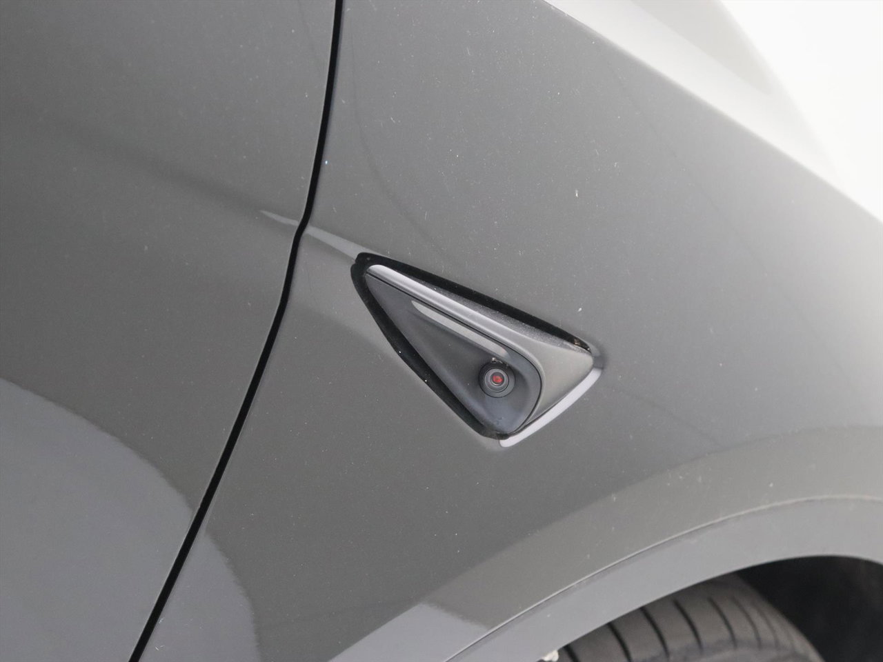 Tesla Model Y Standard RWD Plus 351pk 94,5% SoH [ HW4+LFP ACCU+AUTOPILOT+19 INCH+PREMIUM AUDIO ] 13