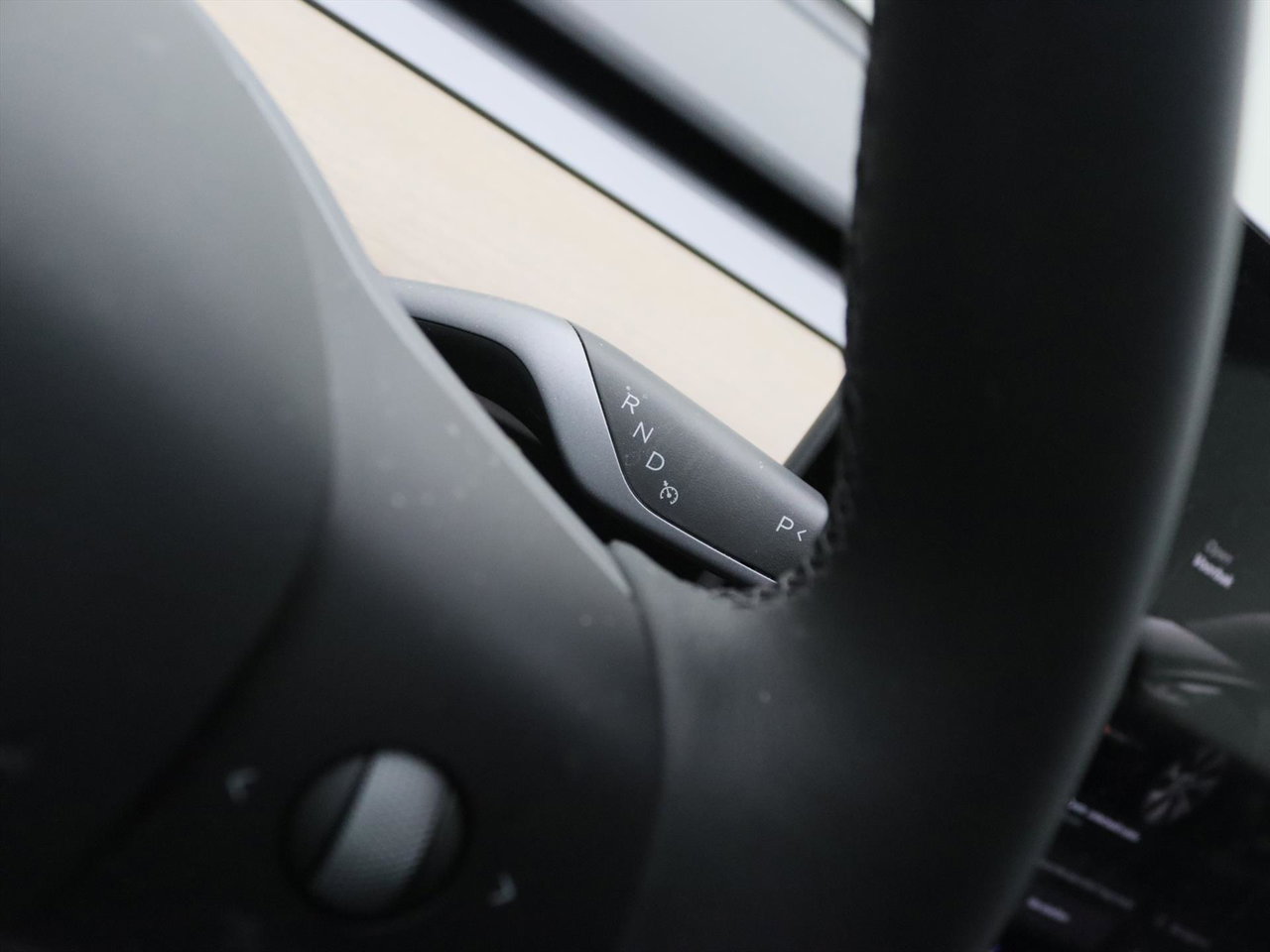 Tesla Model Y Standard RWD Plus 351pk 94,5% SoH [ HW4+LFP ACCU+AUTOPILOT+19 INCH+PREMIUM AUDIO ] 26