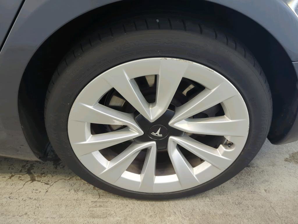 Tesla Model 3 Standard RWD Plus [ LFP-ACCU+AUTOPILOT+WARMTEPOMP+60kWh+PREMIUM AUDIO ] 12