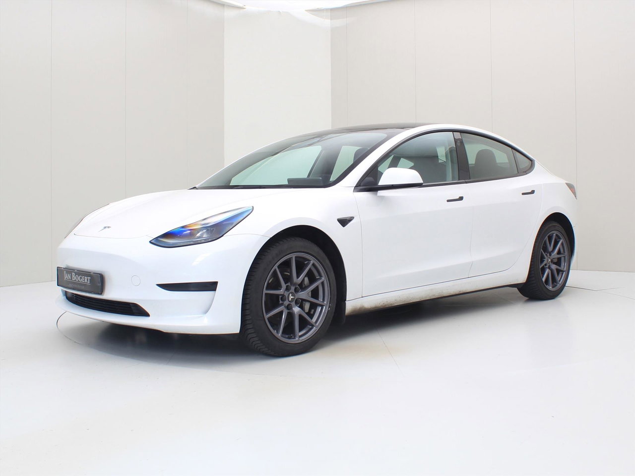 Tesla Model 3 Standard RWD Plus 96,3% SoH UPGRADE [ AMD RYZEN+LFP-ACCU+WARMTEPOMP+AUTOPILOT ] 3