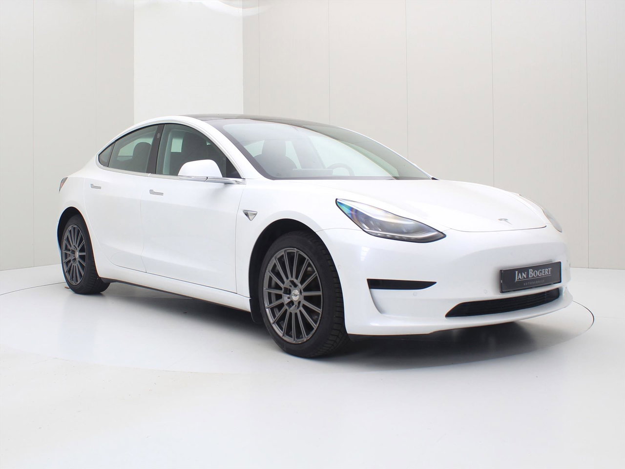 Tesla Model 3 Standard RWD Plus 86.5% SoH [ AUTOPILOT+60 kWh+PREMIUM AUDIO ] 4