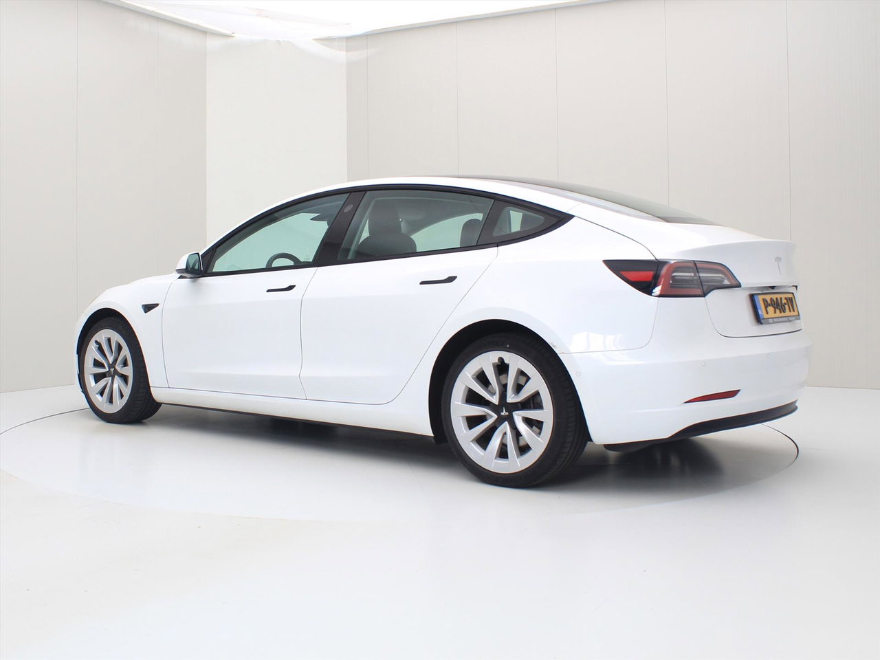 Tesla Model 3 Standard RWD Plus 90,6% SoH UPGRADE [ RYZEN AMD+LFP-ACCU+WARMTEPOMP+AUTOPILOT+60 kWh+PREMIUM AUDIO ] 3