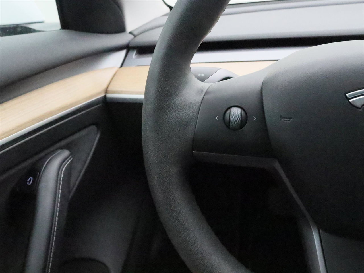 Tesla Model 3 Standard RWD Plus 90,6% SoH UPGRADE [ RYZEN AMD+LFP-ACCU+WARMTEPOMP+AUTOPILOT+60 kWh+PREMIUM AUDIO ] 20