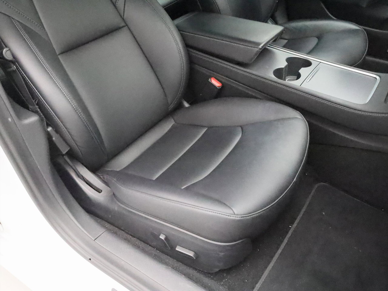 Tesla Model 3 Standard RWD Plus 90,6% SoH UPGRADE [ RYZEN AMD+LFP-ACCU+WARMTEPOMP+AUTOPILOT+60 kWh+PREMIUM AUDIO ] 15