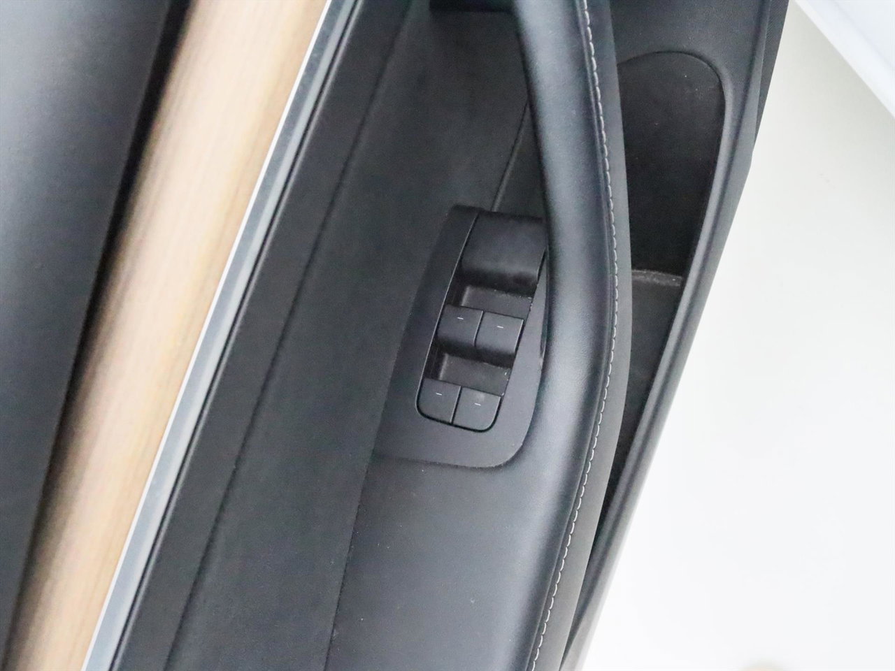Tesla Model 3 Standard RWD Plus 90,6% SoH UPGRADE [ RYZEN AMD+LFP-ACCU+WARMTEPOMP+AUTOPILOT+60 kWh+PREMIUM AUDIO ] 28