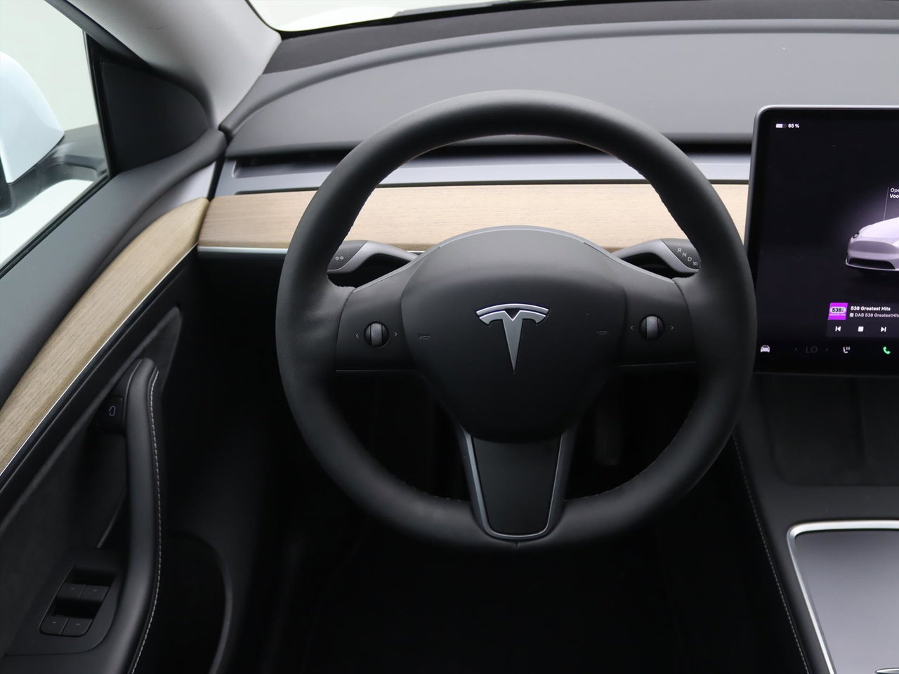Tesla Model Y Standard RWD Plus 351pk 92,5% SoH AMD RYZEN [ LFP ACCU+AUTOPILOT+19 INCH+PREMIUM AUDIO ] 16