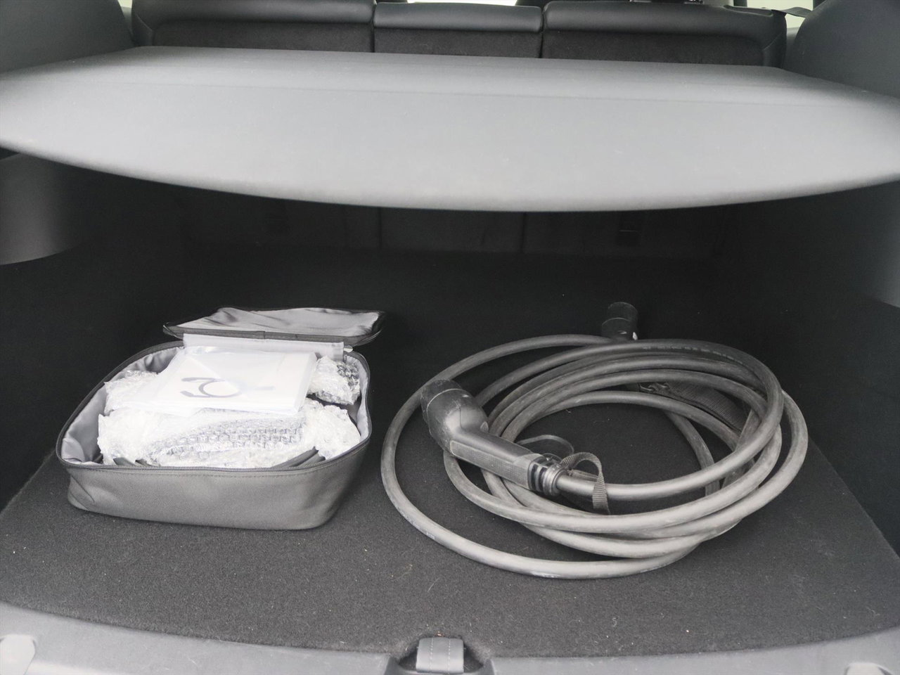 Tesla Model Y Standard RWD Plus 351pk 92,5% SoH AMD RYZEN [ LFP ACCU+AUTOPILOT+19 INCH+PREMIUM AUDIO ] 9