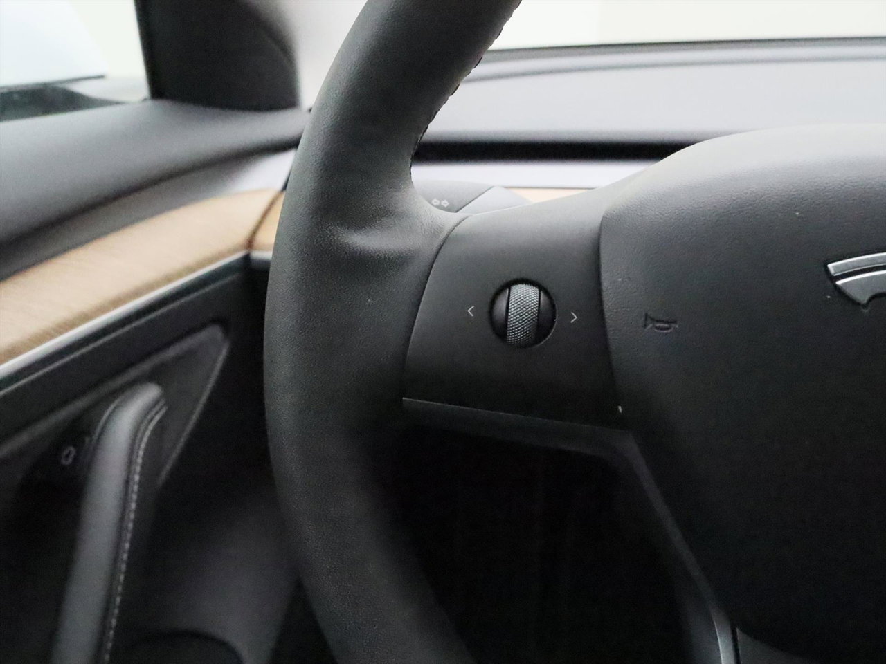 Tesla Model 3 Standard RWD Plus 90,3% SoH FACELIFT [ LFP-ACCU+WARMTEPOMP+AUTOPILOT+60 kWh+PREMIUM AUDIO ] 20