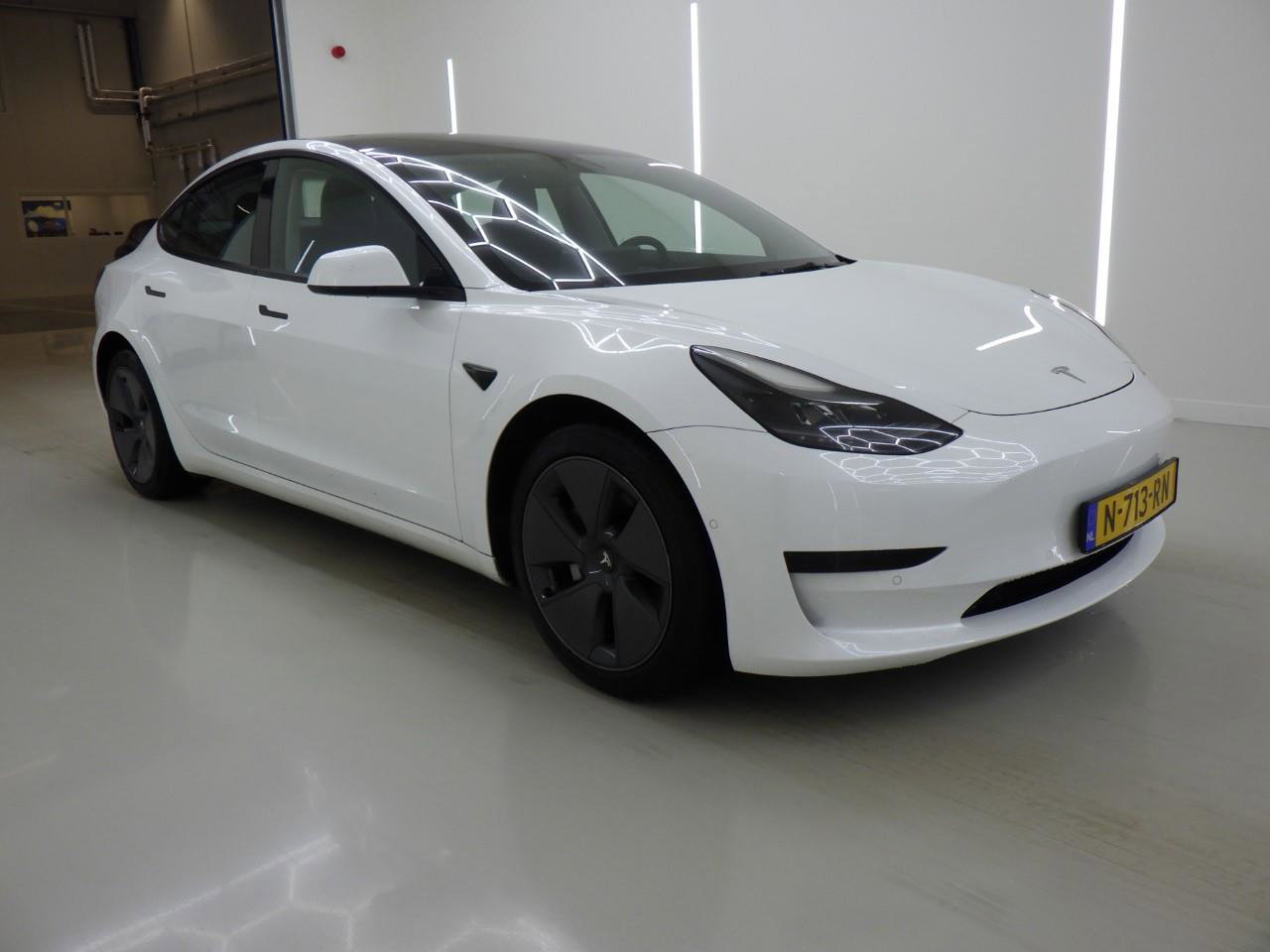 Tesla Model 3 Tesla Model 3 Standard RWD Plus FACELIFT 90,1% SoH [ LFP-ACCU+WARMTEPOMP+AUTOPILOT+60 kWh+PREMIUM AUDIO ] 6