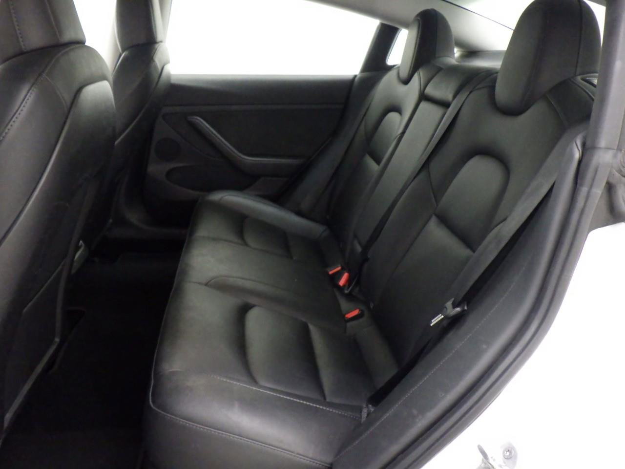 Tesla Model 3 Tesla Model 3 Standard RWD Plus FACELIFT 90,1% SoH [ LFP-ACCU+WARMTEPOMP+AUTOPILOT+60 kWh+PREMIUM AUDIO ] 8