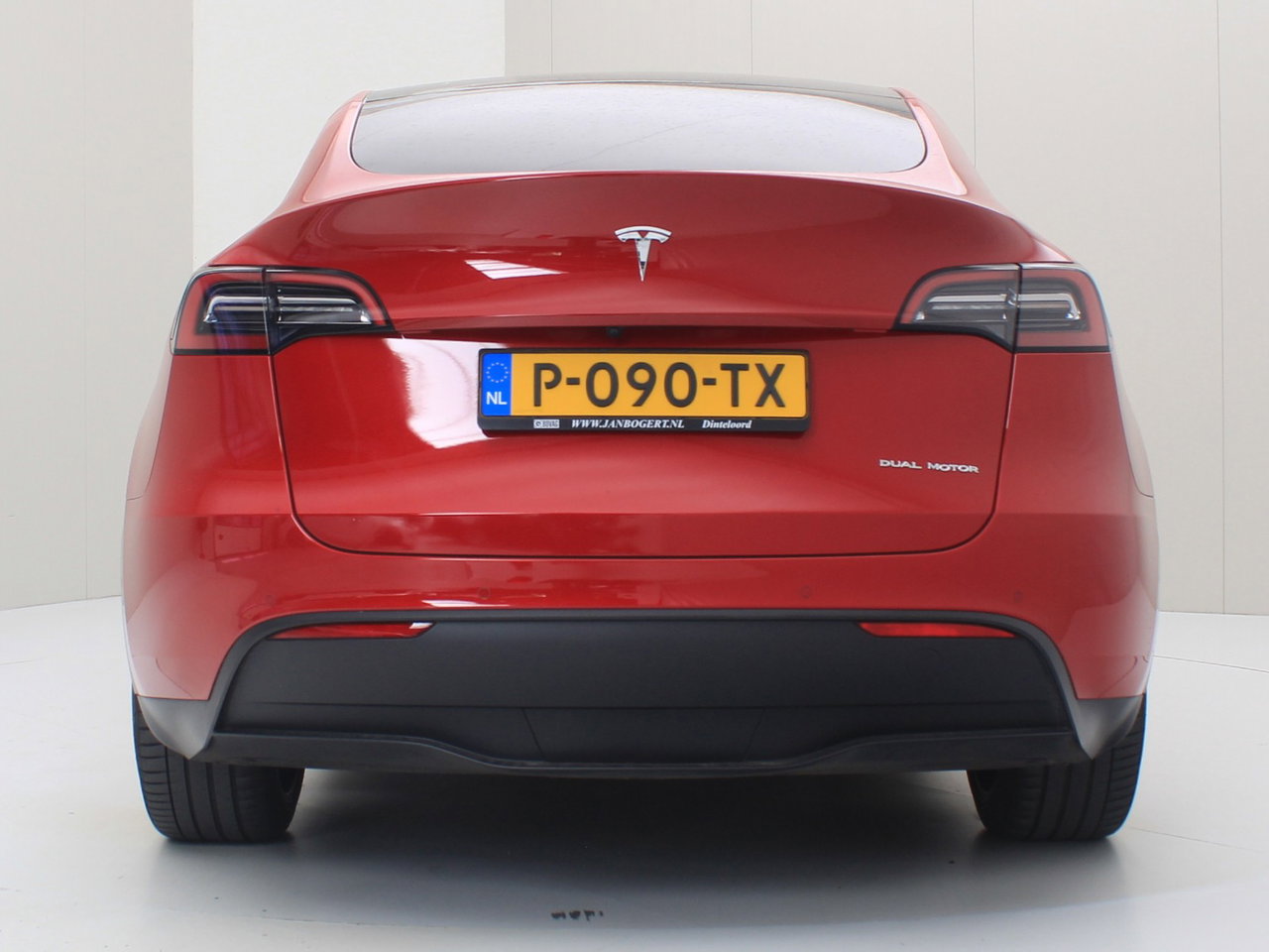 Tesla Model Y Long Range AWD 75kWh 351pk AMD RYZEN 92,2% SoH [ AUTOPILOT+20 INCH+PREMIUM AUDIO ] 6