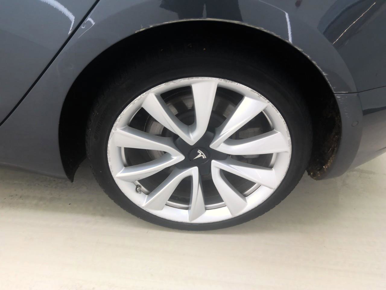 Tesla Model 3 Standard RWD Plus 89,6 % SoH [ LFP-ACCU+AUTOPILOT+60 kWh+PREMIUM AUDIO ] 12