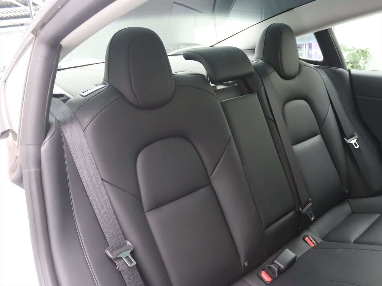 Tesla Model 3 Long-Range AWD 351pk 75 kWh FACELIFT [ TREKHAAK+WARMTEPOMP+19 INCH+AUTOPILOT+PREMIUM AUDIO ] 17