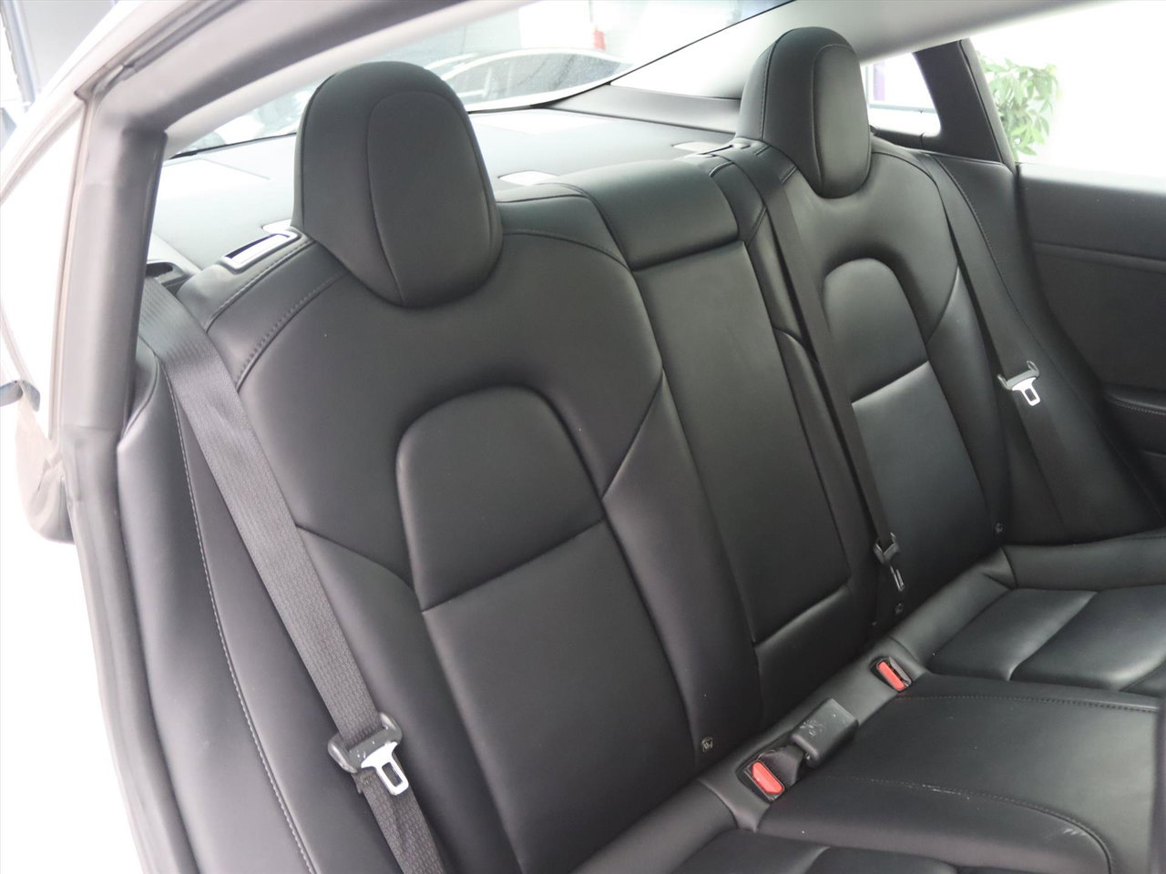 Tesla Model 3 Long-Range AWD 351pk 75 kWh 91.6% SoH FACELIFT [ TREKHAAK+LEDER+WARMTEPOMP+ENHANCED AUTOPILOT ] 18