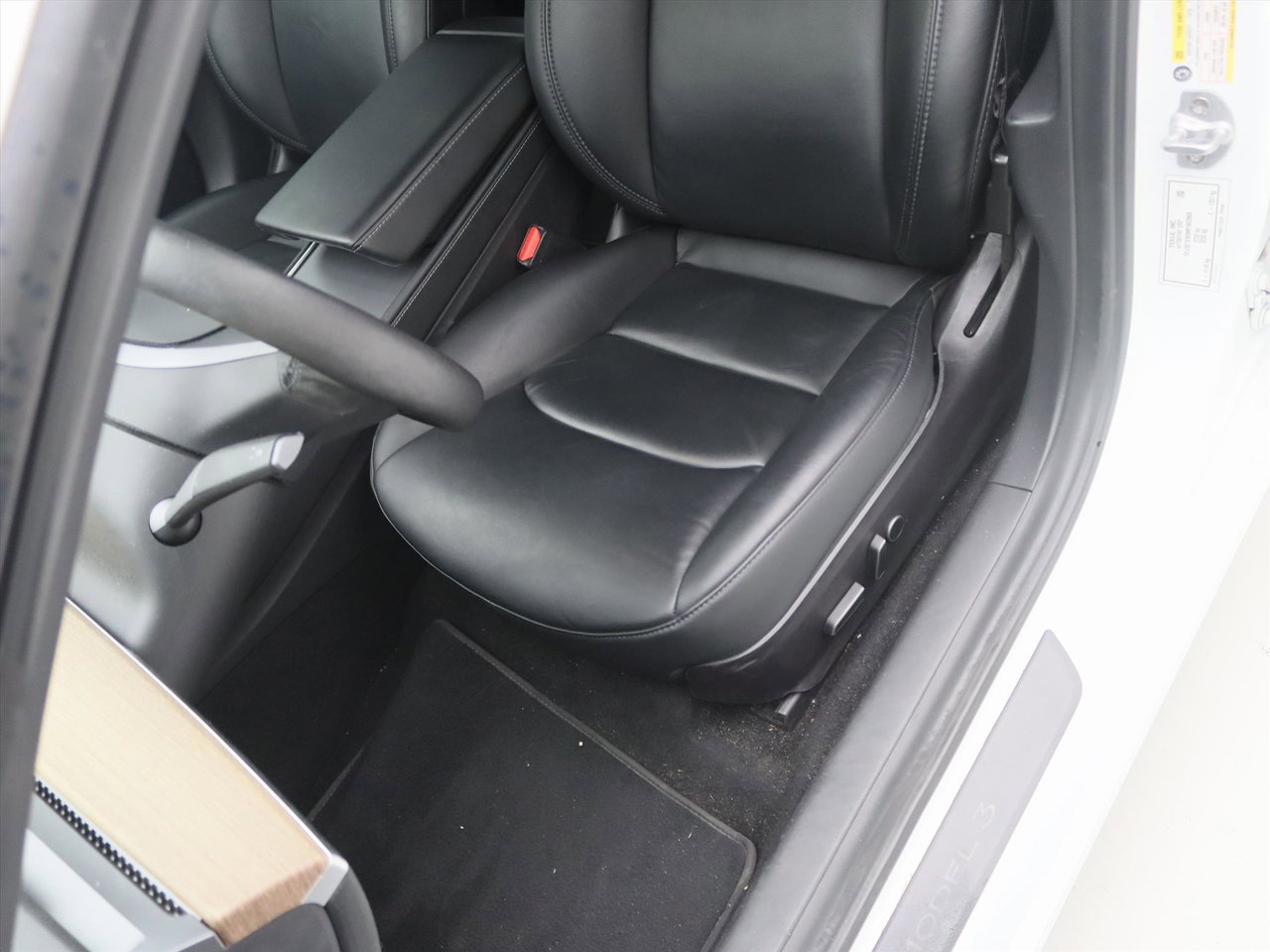 Tesla Model 3 Long-Range AWD 351pk 75 kWh 91.6% SoH FACELIFT [ TREKHAAK+LEDER+WARMTEPOMP+ENHANCED AUTOPILOT ] 27