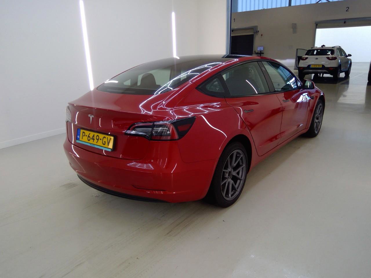 Tesla Model 3 Standard RWD Plus UPGRADE [ RYZEN AMD+LFP-ACCU+WARMTEPOMP+AUTOPILOT+60 kWh+PREMIUM AUDIO ] 2