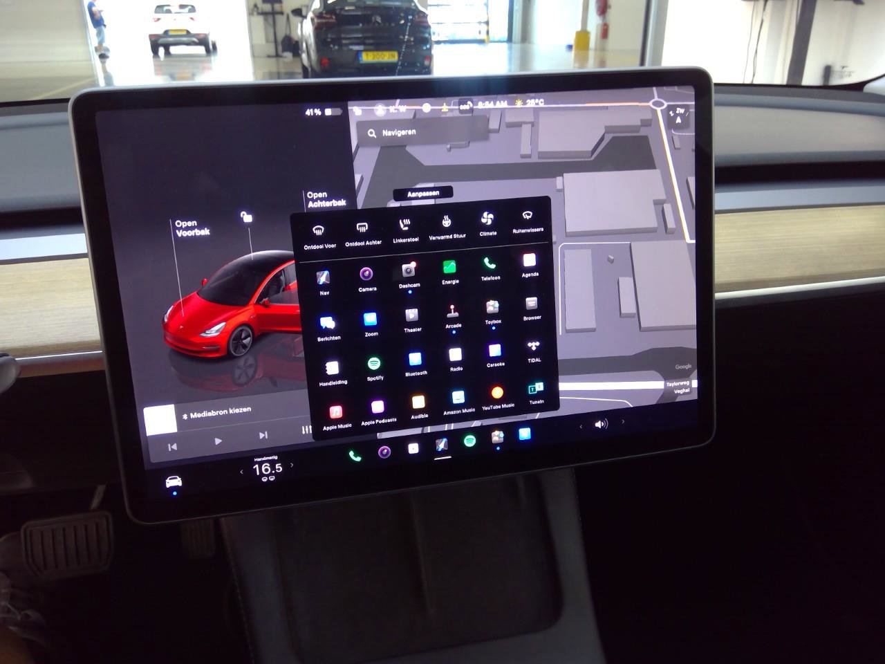 Tesla Model 3 Standard RWD Plus UPGRADE [ RYZEN AMD+LFP-ACCU+WARMTEPOMP+AUTOPILOT+60 kWh+PREMIUM AUDIO ] 23