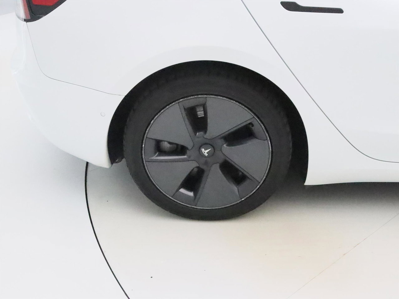 Tesla Model 3 Long-Range AWD 351pk 75 kWh FACELIFT [ WARMTEPOMP+AUTOPILOT+PREMIUM AUDIO ] 11
