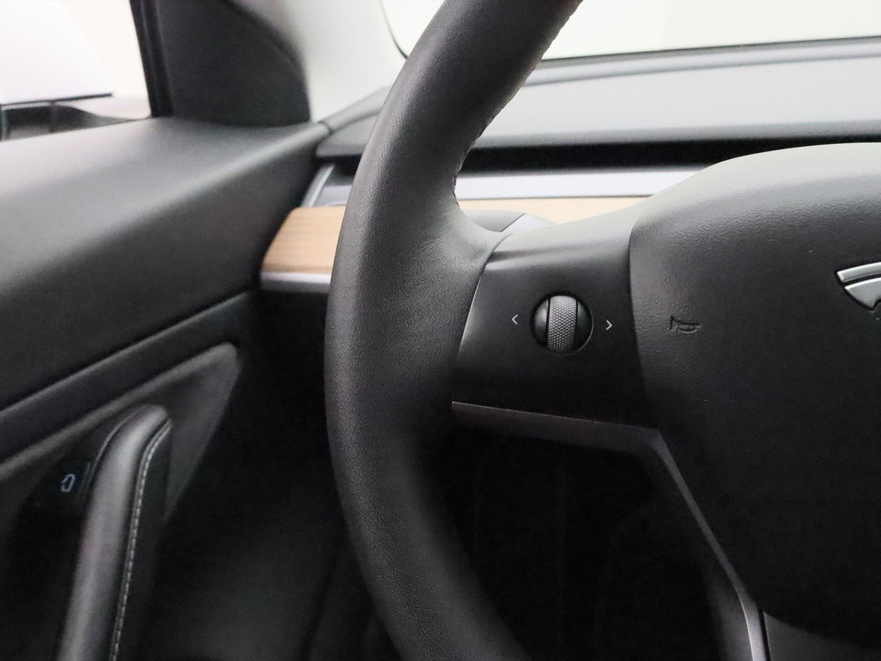 Tesla Model 3 Long-Range AWD 351pk 75 kWh FACELIFT [ WARMTEPOMP+AUTOPILOT+PREMIUM AUDIO ] 27
