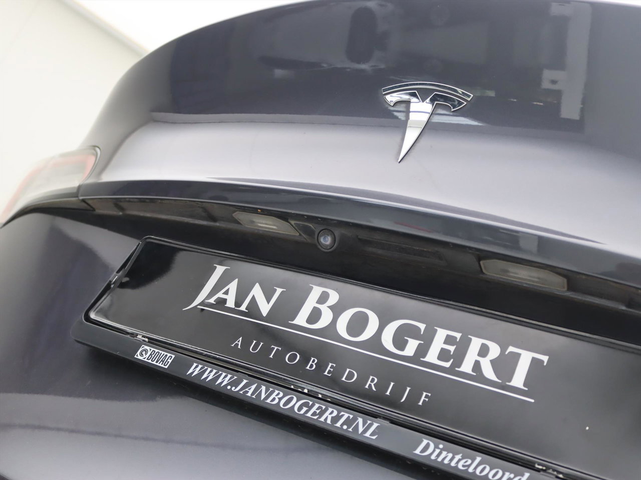 Tesla Model Y Standard RWD Plus 351pk AMD RYZEN [ LFP ACCU+AUTOPILOT+19 INCH+PREMIUM AUDIO ] 8