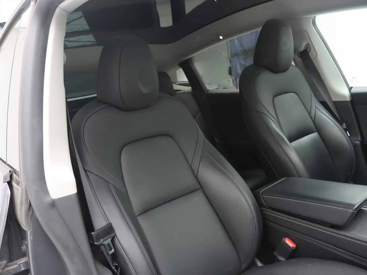 Tesla Model Y Standard RWD Plus 351pk AMD RYZEN [ LFP ACCU+AUTOPILOT+19 INCH+PREMIUM AUDIO ] 20