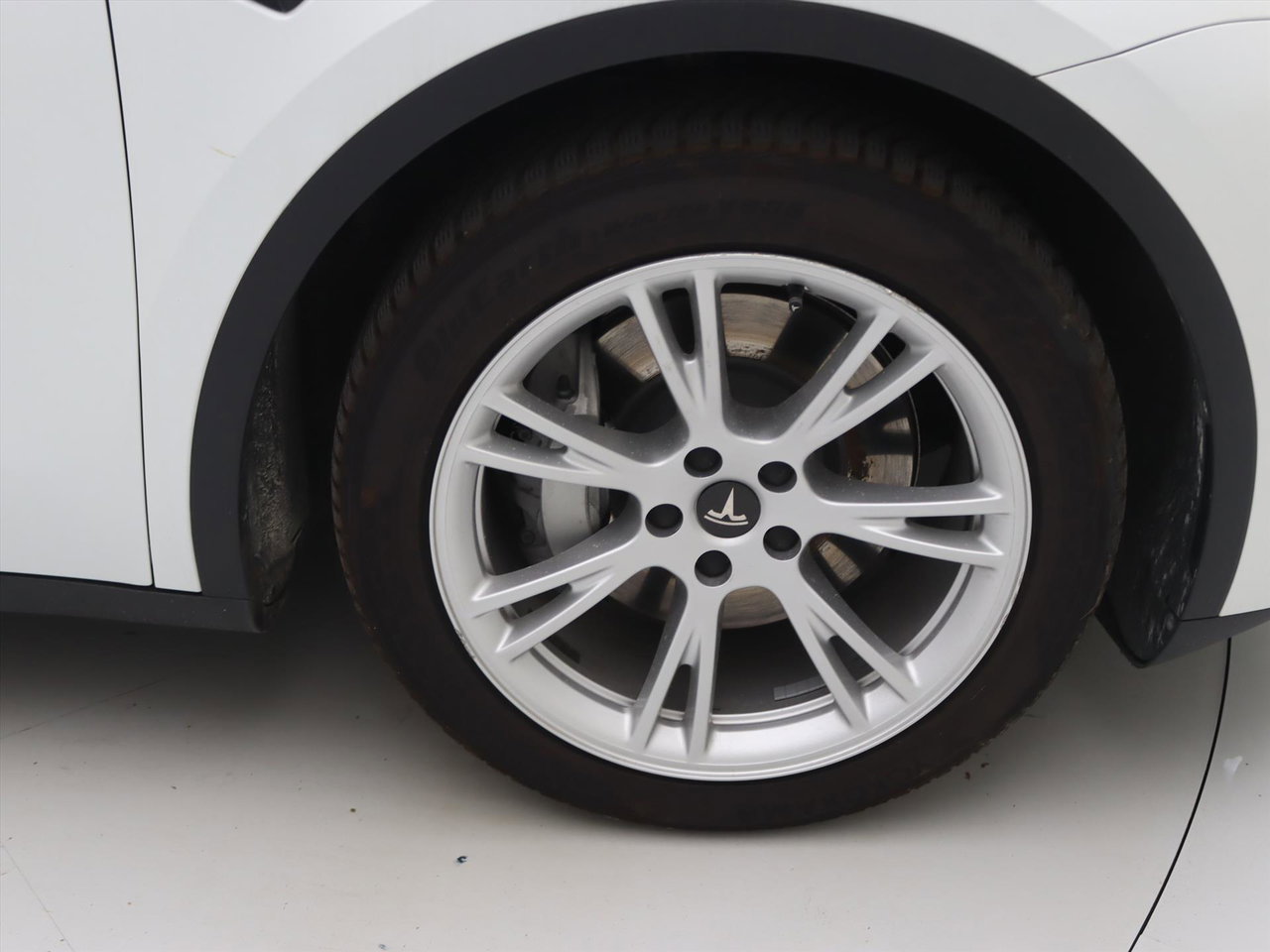 Tesla Model Y Long Range AWD 75kWh 351pk [ AMD RYZEN+AUTOPILOT+19 INCH+PREMIUM AUDIO ] 10