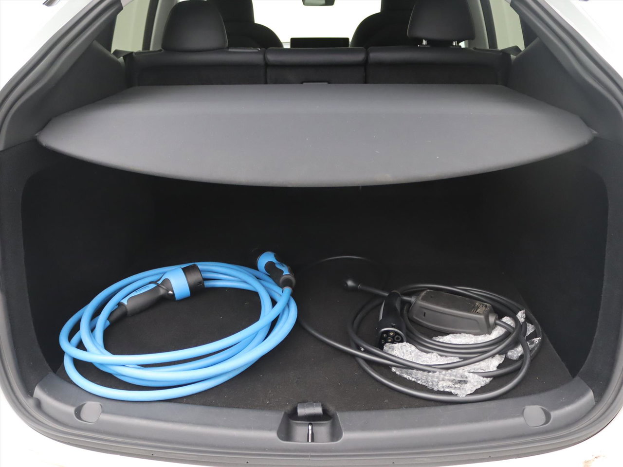 Tesla Model Y Long Range AWD 75kWh 351pk [ AMD RYZEN+AUTOPILOT+19 INCH+PREMIUM AUDIO ] 24