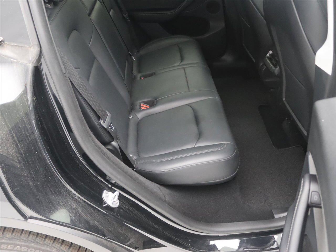 Tesla Model Y Long Range AWD 75kWh 351pk [ AMD RYZEN+AUTOPILOT+19 INCH+PREMIUM AUDIO ] 14