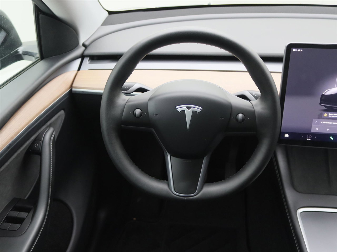 Tesla Model Y Long Range AWD 75kWh 351pk [ AMD RYZEN+AUTOPILOT+19 INCH+PREMIUM AUDIO ] 19